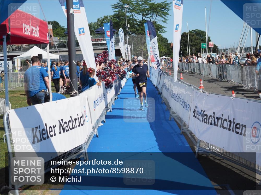 17.08.2025 - KN Förde Triathlon 2025 MichiJ http://msf.ph/oto/8598870 17.08.2025 12:12:55 Laufen 605 meine-sportfotos.de
