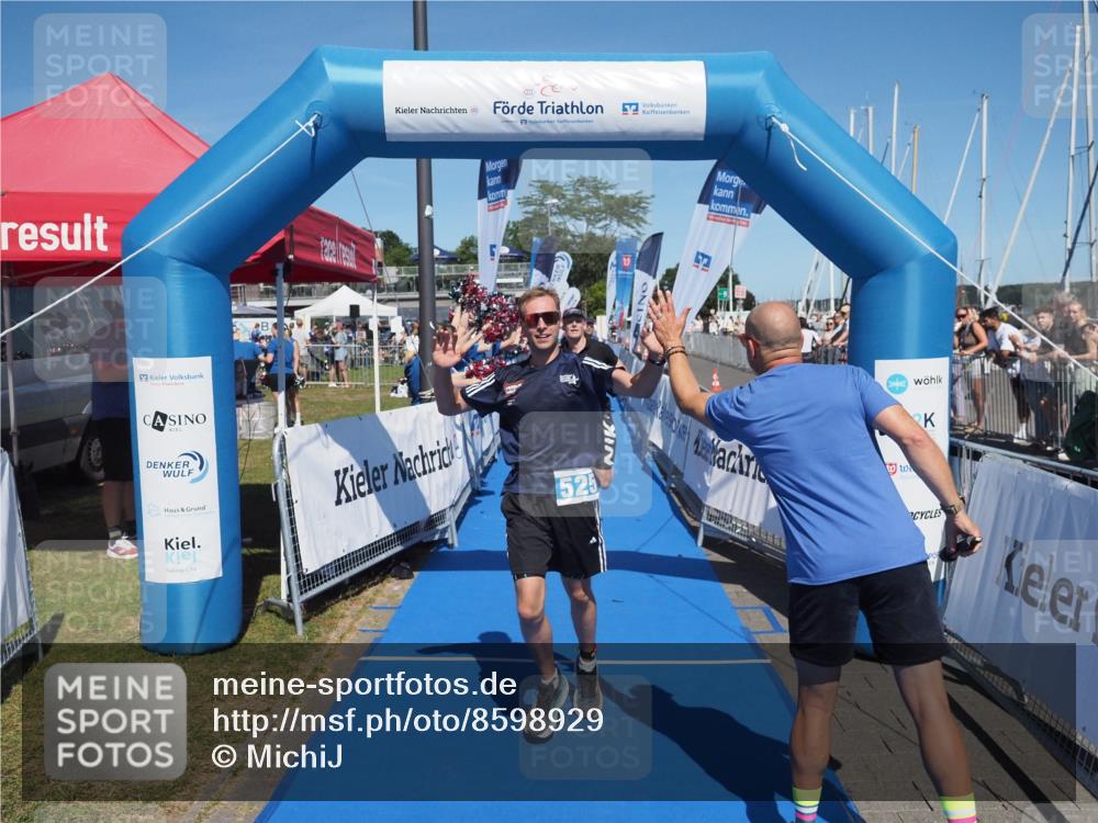17.08.2025 - KN Förde Triathlon 2025 MichiJ http://msf.ph/oto/8598929 17.08.2025 14:02:19 Laufen 508, 525, 528, 541 meine-sportfotos.de