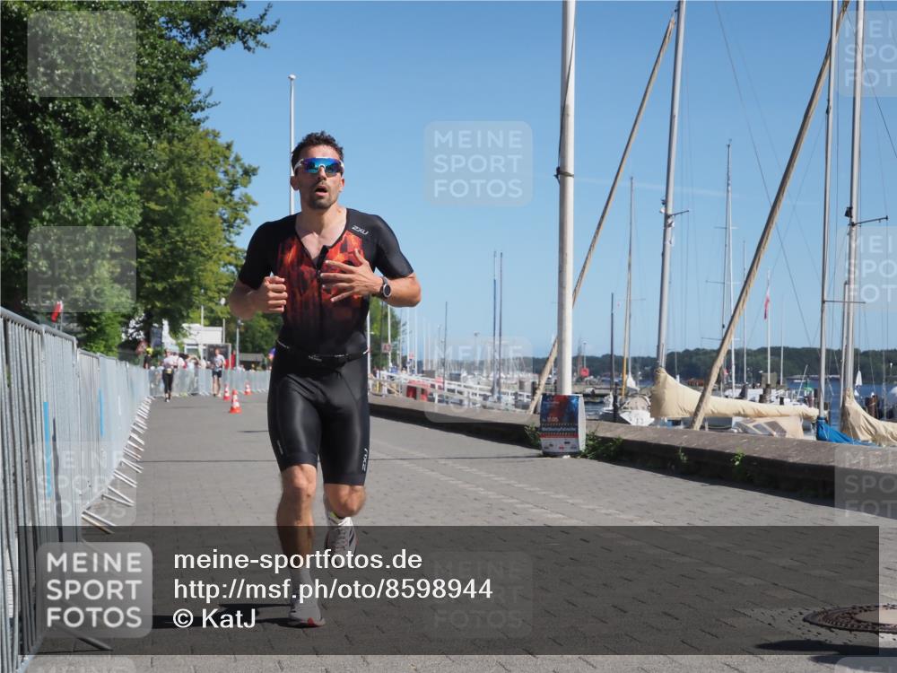 17.08.2025 - KN Förde Triathlon 2025 KatJ http://msf.ph/oto/8598944 17.08.2025 11:50:12 Laufen 358 meine-sportfotos.de