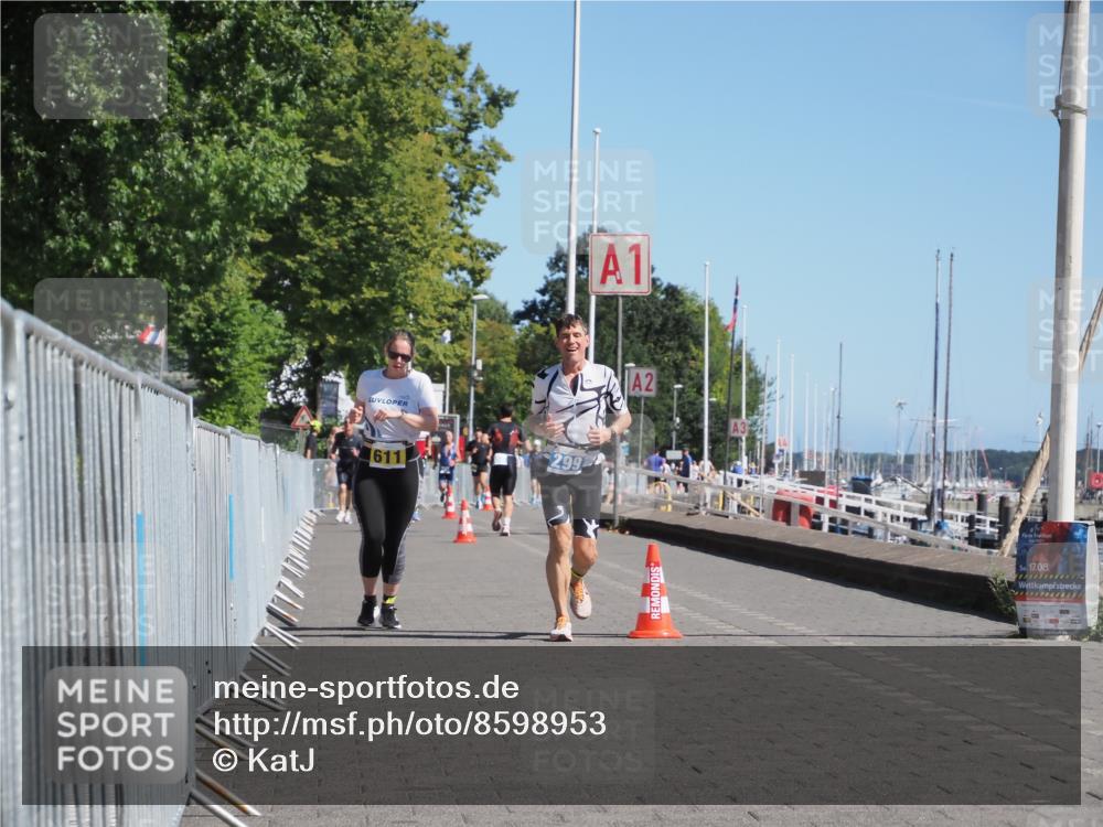 17.08.2025 - KN Förde Triathlon 2025 KatJ http://msf.ph/oto/8598953 17.08.2025 11:50:30 Laufen 299, 611 meine-sportfotos.de