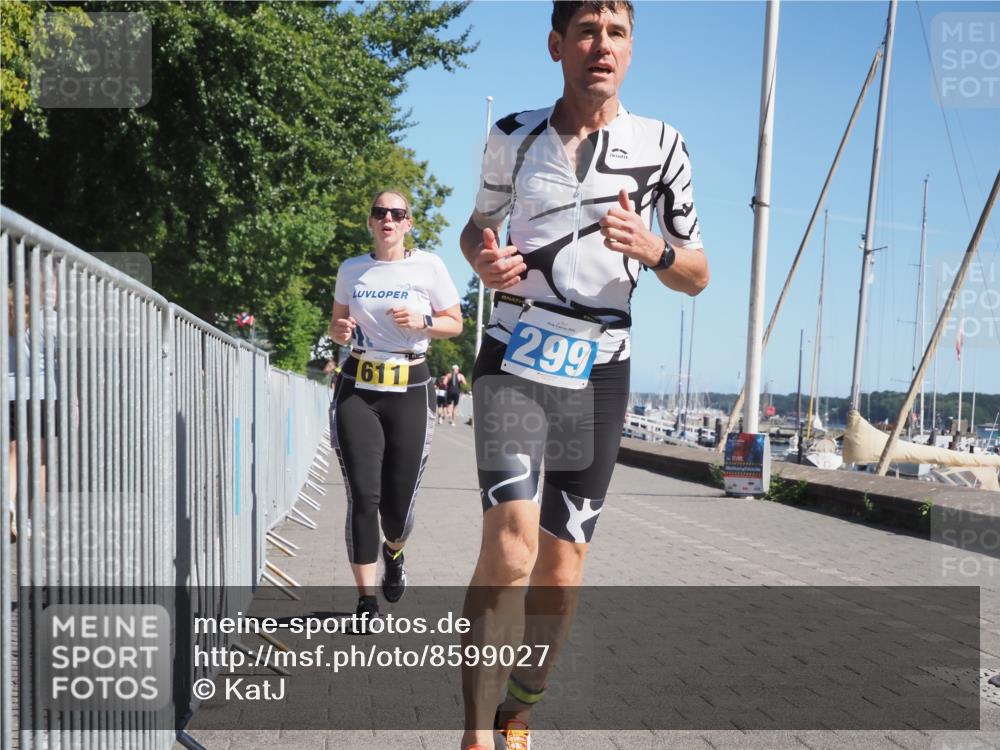 17.08.2025 - KN Förde Triathlon 2025 KatJ http://msf.ph/oto/8599027 17.08.2025 11:50:35 Laufen 299, 611 meine-sportfotos.de