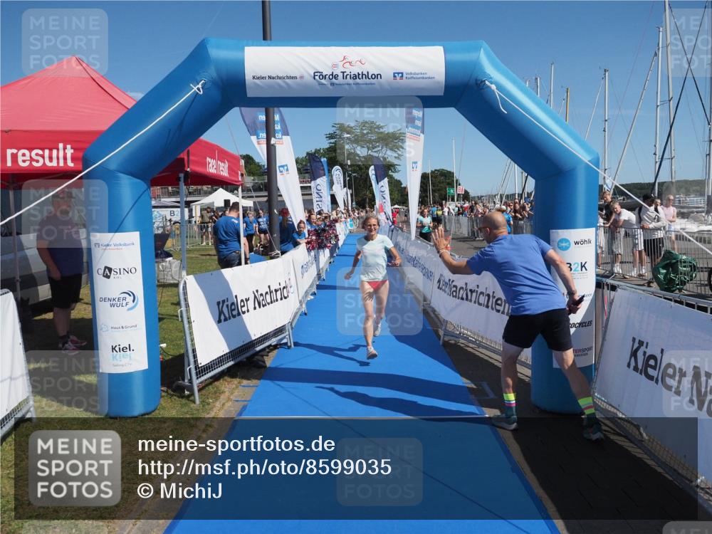 17.08.2025 - KN Förde Triathlon 2025 MichiJ http://msf.ph/oto/8599035 17.08.2025 12:13:08 Laufen 638 meine-sportfotos.de