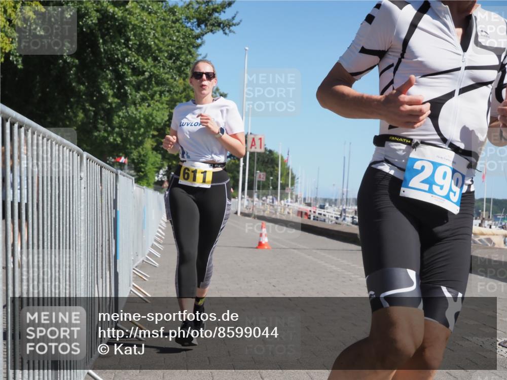 17.08.2025 - KN Förde Triathlon 2025 KatJ http://msf.ph/oto/8599044 17.08.2025 11:50:36 Laufen 299, 611 meine-sportfotos.de