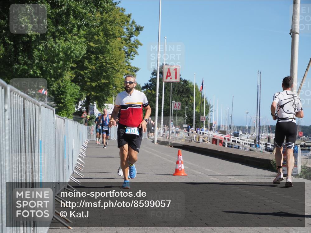 17.08.2025 - KN Förde Triathlon 2025 KatJ http://msf.ph/oto/8599057 17.08.2025 11:50:42 Laufen 280, 306, 604 meine-sportfotos.de