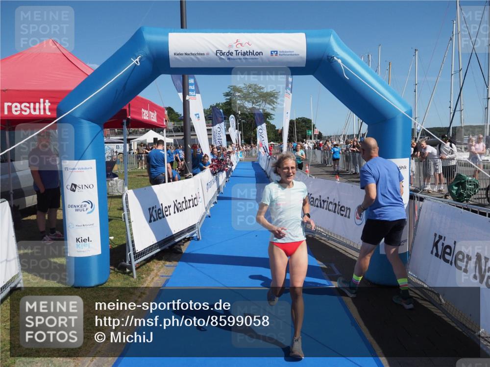 17.08.2025 - KN Förde Triathlon 2025 MichiJ http://msf.ph/oto/8599058 17.08.2025 12:13:09 Laufen 638 meine-sportfotos.de