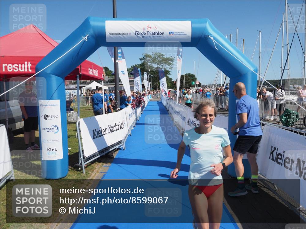 17.08.2025 - KN Förde Triathlon 2025 MichiJ http://msf.ph/oto/8599067 17.08.2025 12:13:09 Laufen 638 meine-sportfotos.de