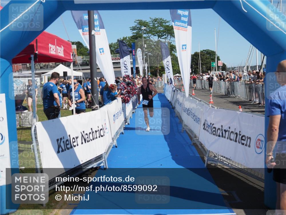 17.08.2025 - KN Förde Triathlon 2025 MichiJ http://msf.ph/oto/8599092 17.08.2025 12:13:36 Laufen 282 meine-sportfotos.de