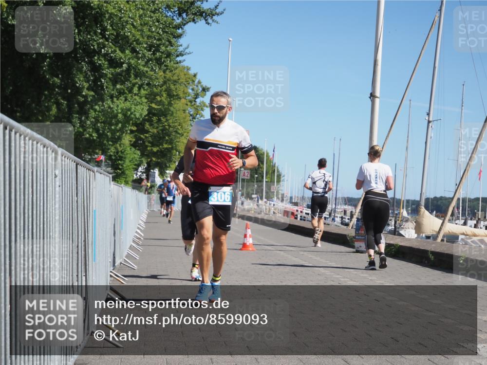 17.08.2025 - KN Förde Triathlon 2025 KatJ http://msf.ph/oto/8599093 17.08.2025 11:50:44 Laufen 280, 306, 604 meine-sportfotos.de