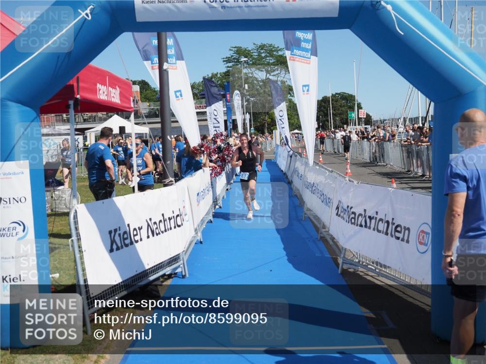 17.08.2025 - KN Förde Triathlon 2025 MichiJ http://msf.ph/oto/8599095 17.08.2025 12:13:36 Laufen 282 meine-sportfotos.de