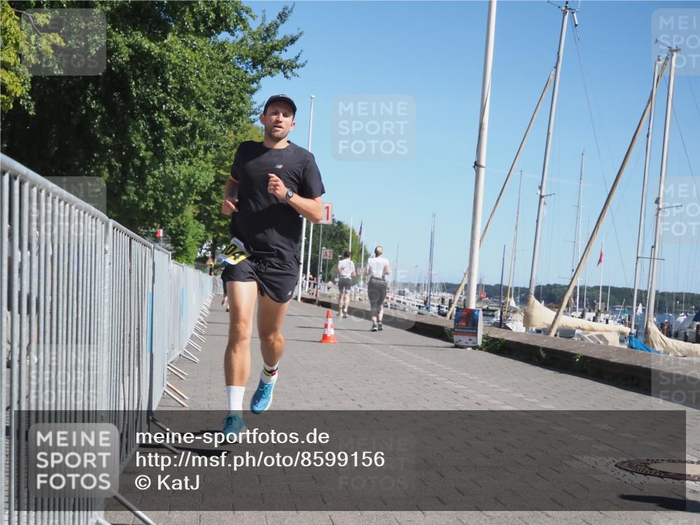 17.08.2025 - KN Förde Triathlon 2025 KatJ http://msf.ph/oto/8599156 17.08.2025 11:50:49 Laufen 272, 280, 306, 604 meine-sportfotos.de