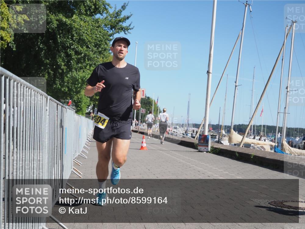 17.08.2025 - KN Förde Triathlon 2025 KatJ http://msf.ph/oto/8599164 17.08.2025 11:50:49 Laufen 272, 280, 306, 604 meine-sportfotos.de
