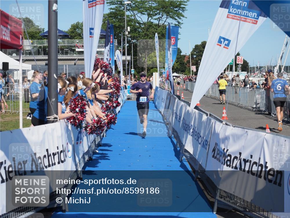 17.08.2025 - KN Förde Triathlon 2025 MichiJ http://msf.ph/oto/8599186 17.08.2025 14:03:05 Laufen 516 meine-sportfotos.de