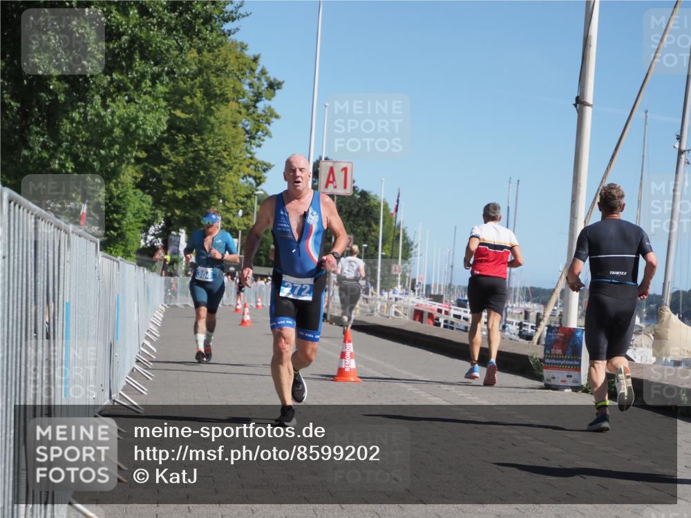 17.08.2025 - KN Förde Triathlon 2025 KatJ http://msf.ph/oto/8599202 17.08.2025 11:50:53 Laufen 272, 304, 605 meine-sportfotos.de