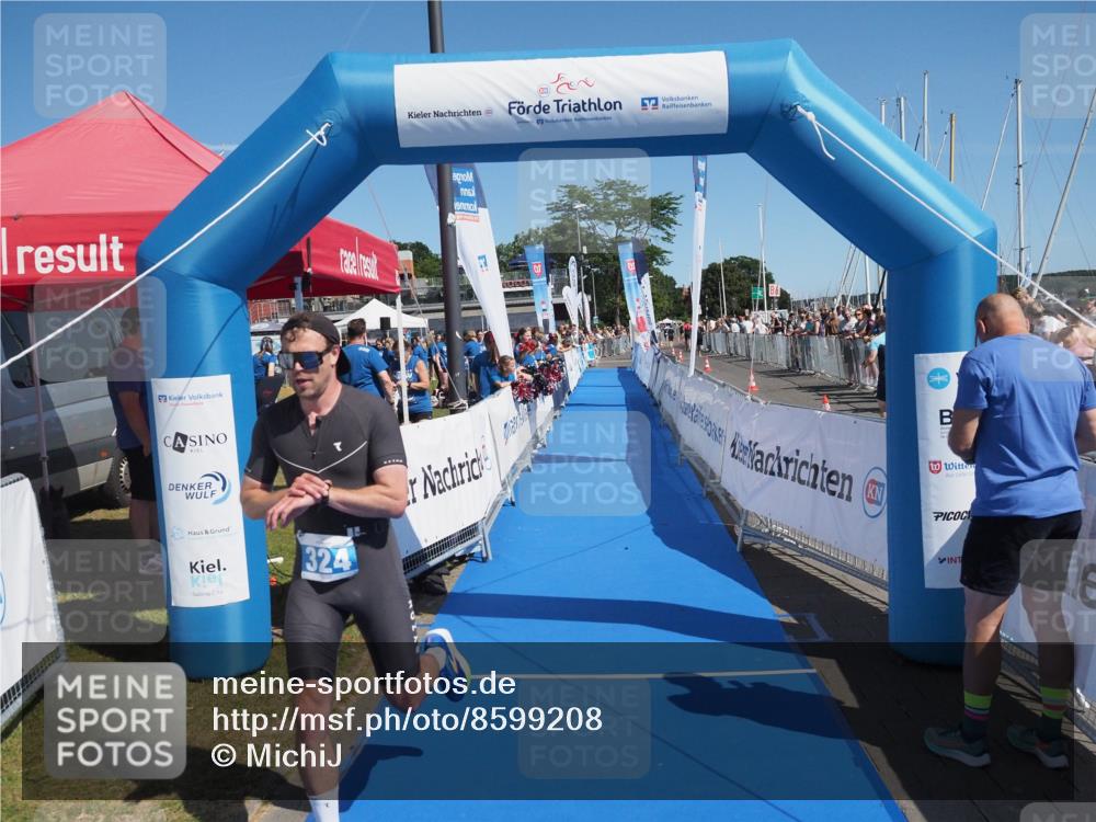 17.08.2025 - KN Förde Triathlon 2025 MichiJ http://msf.ph/oto/8599208 17.08.2025 12:13:42 Laufen 282, 324 meine-sportfotos.de
