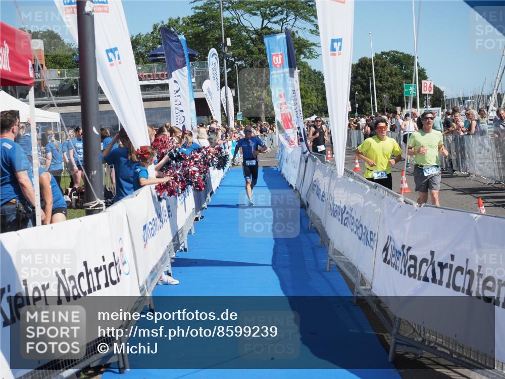 17.08.2025 - KN Förde Triathlon 2025 MichiJ http://msf.ph/oto/8599239 17.08.2025 12:13:56 Laufen 316 meine-sportfotos.de