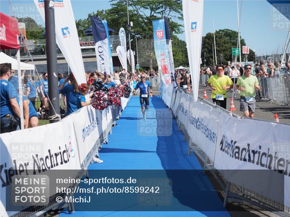 17.08.2025 - KN Förde Triathlon 2025 MichiJ http://msf.ph/oto/8599242 17.08.2025 12:13:56 Laufen 316 meine-sportfotos.de