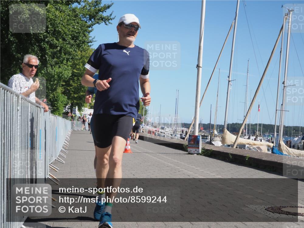 17.08.2025 - KN Förde Triathlon 2025 KatJ http://msf.ph/oto/8599244 17.08.2025 11:50:58 Laufen 272, 304, 605 meine-sportfotos.de