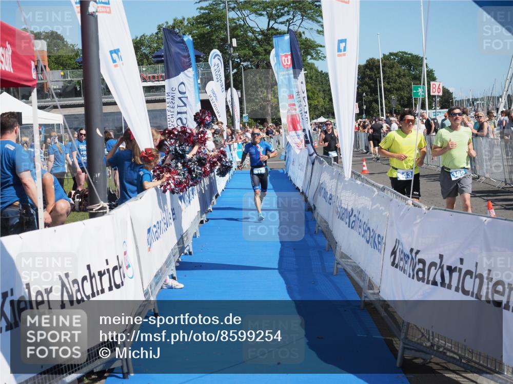 17.08.2025 - KN Förde Triathlon 2025 MichiJ http://msf.ph/oto/8599254 17.08.2025 12:13:57 Laufen 316 meine-sportfotos.de