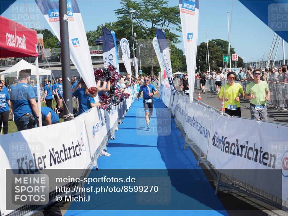 17.08.2025 - KN Förde Triathlon 2025 MichiJ http://msf.ph/oto/8599270 17.08.2025 12:13:57 Laufen 316 meine-sportfotos.de