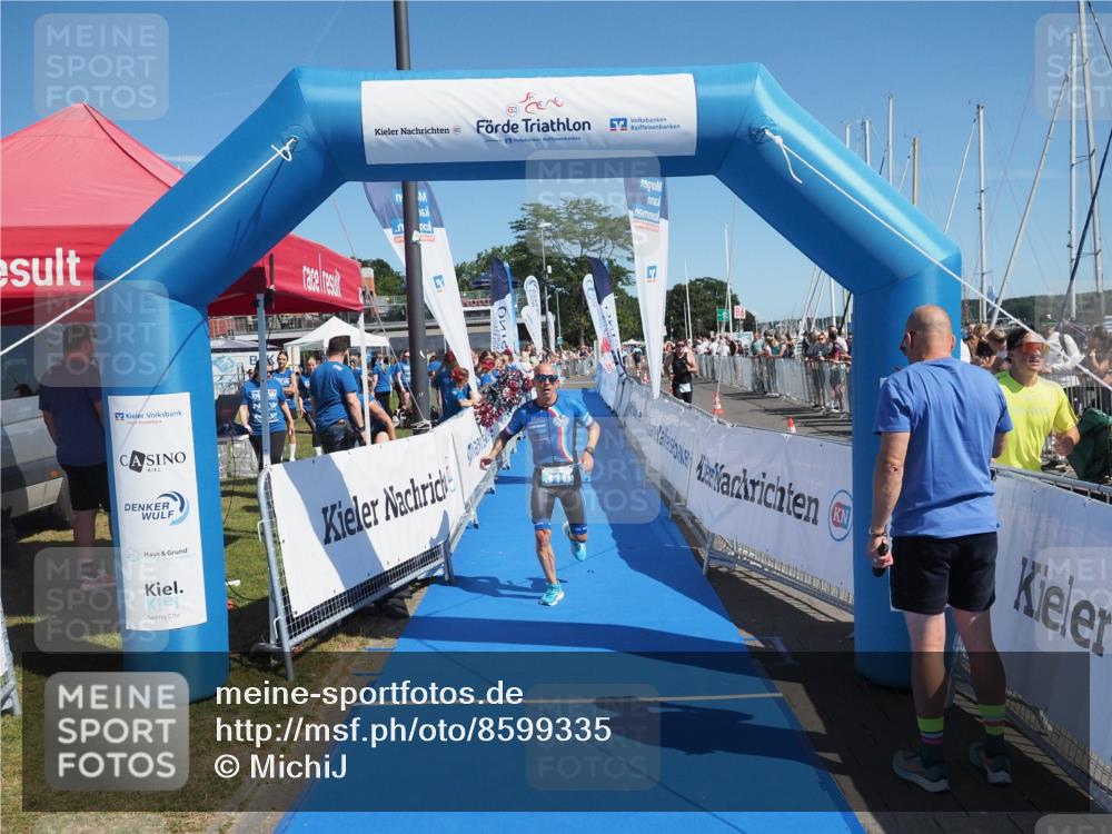 17.08.2025 - KN Förde Triathlon 2025 MichiJ http://msf.ph/oto/8599335 17.08.2025 12:14:00 Laufen 316 meine-sportfotos.de