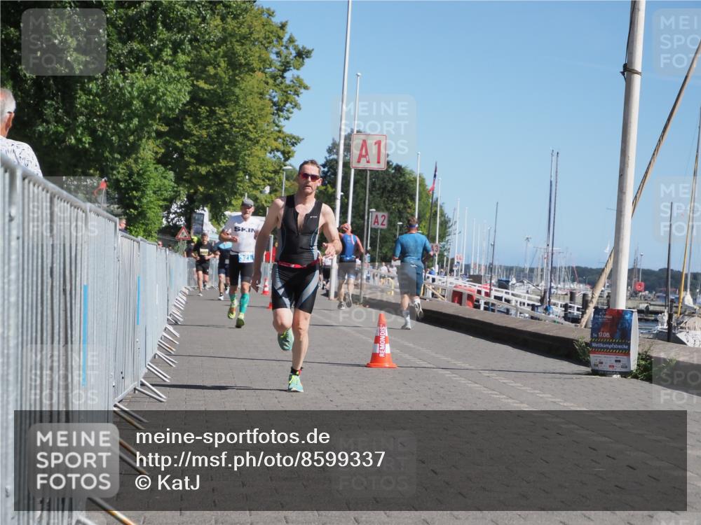 17.08.2025 - KN Förde Triathlon 2025 KatJ http://msf.ph/oto/8599337 17.08.2025 11:51:13 Laufen 296, 321, 608 meine-sportfotos.de