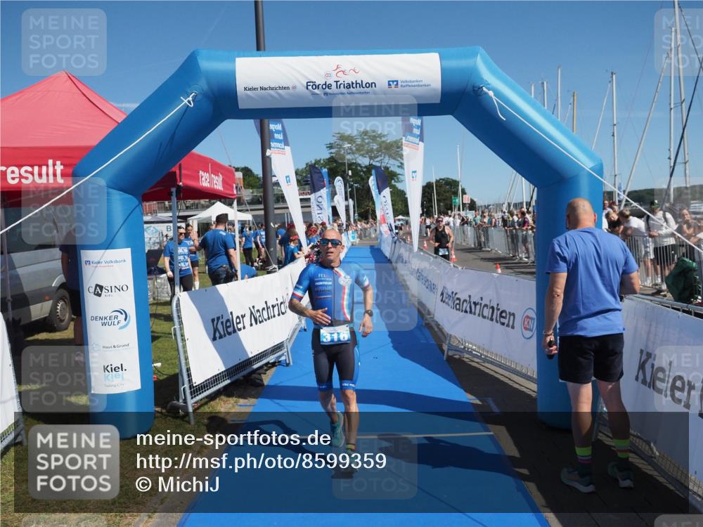 17.08.2025 - KN Förde Triathlon 2025 MichiJ http://msf.ph/oto/8599359 17.08.2025 12:14:01 Laufen 316 meine-sportfotos.de