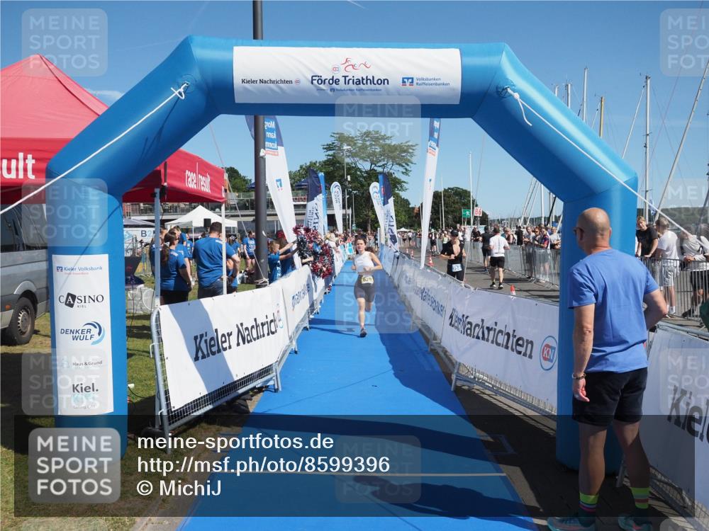 17.08.2025 - KN Förde Triathlon 2025 MichiJ http://msf.ph/oto/8599396 17.08.2025 12:14:39 Laufen 629 meine-sportfotos.de