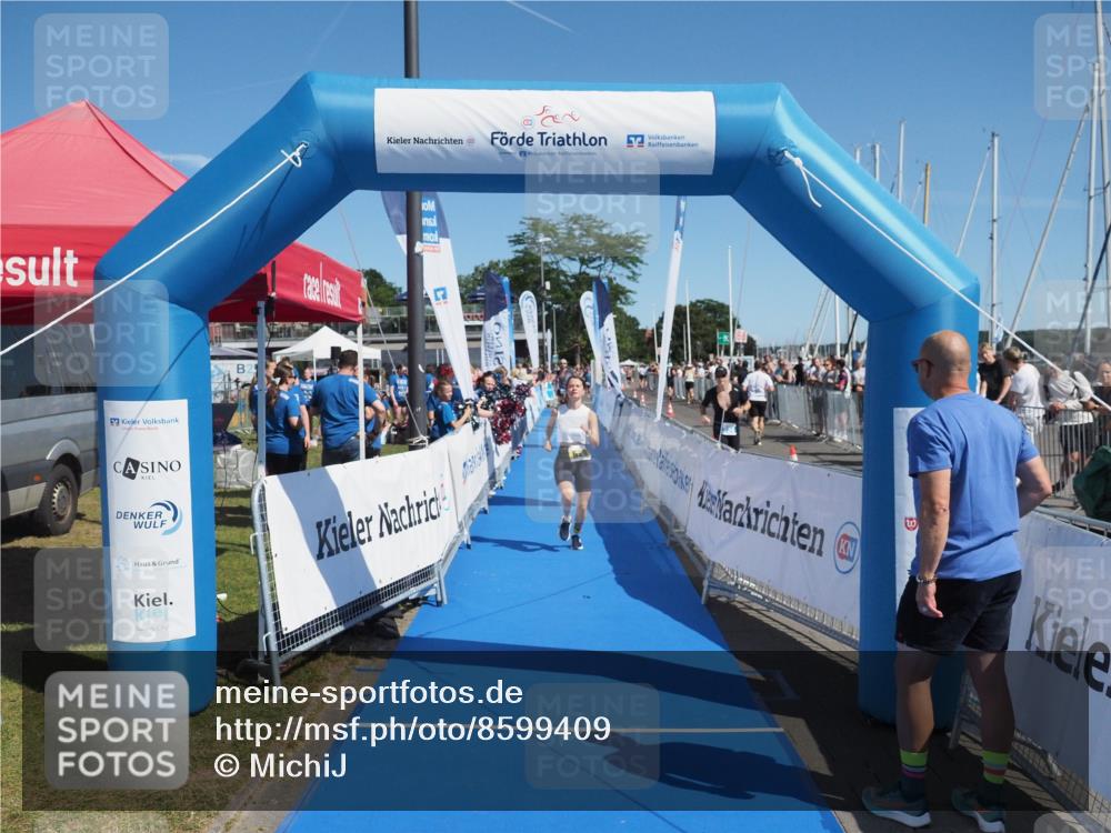 17.08.2025 - KN Förde Triathlon 2025 MichiJ http://msf.ph/oto/8599409 17.08.2025 12:14:39 Laufen 629 meine-sportfotos.de