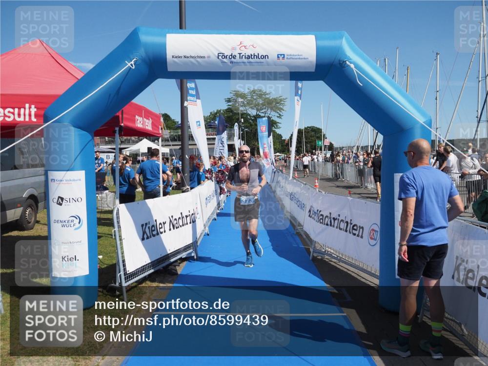 17.08.2025 - KN Förde Triathlon 2025 MichiJ http://msf.ph/oto/8599439 17.08.2025 12:14:44 Laufen 373, 629 meine-sportfotos.de