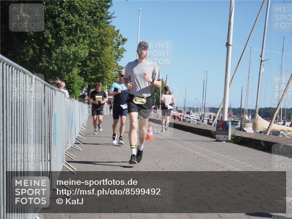 17.08.2025 - KN Förde Triathlon 2025 KatJ http://msf.ph/oto/8599492 17.08.2025 11:51:24 Laufen 321, 331, 602, 643 meine-sportfotos.de