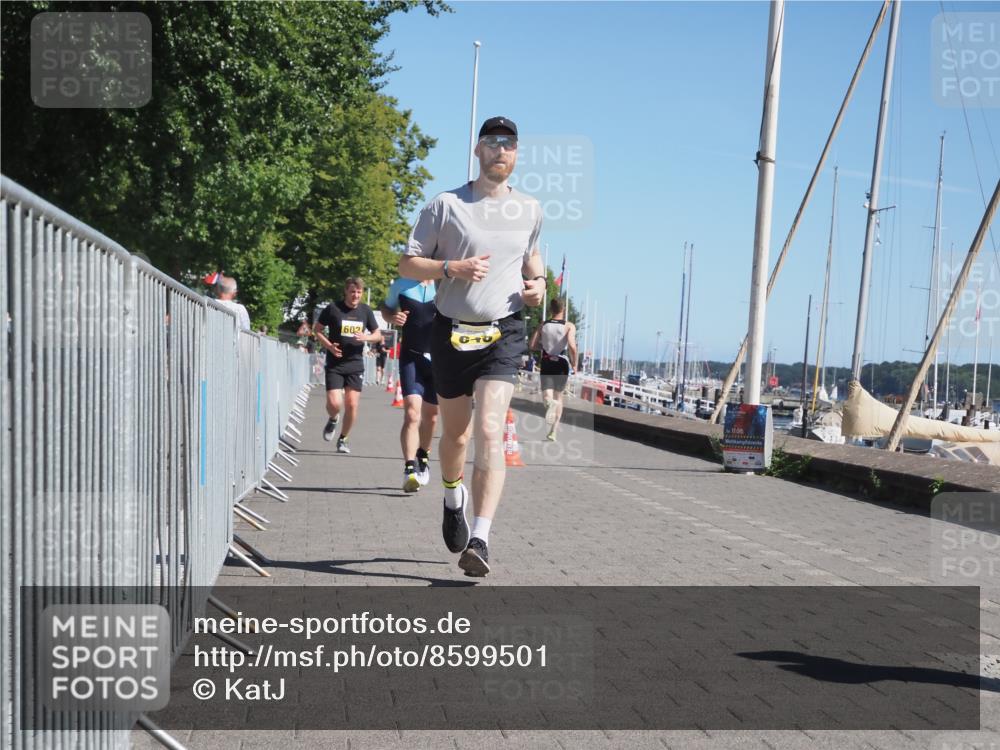 17.08.2025 - KN Förde Triathlon 2025 KatJ http://msf.ph/oto/8599501 17.08.2025 11:51:25 Laufen 331, 602, 643 meine-sportfotos.de