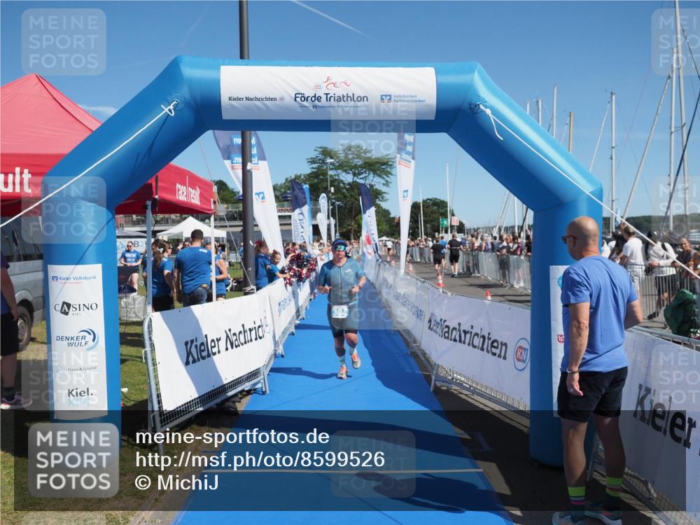 17.08.2025 - KN Förde Triathlon 2025 MichiJ http://msf.ph/oto/8599526 17.08.2025 12:14:55 Laufen 304 meine-sportfotos.de