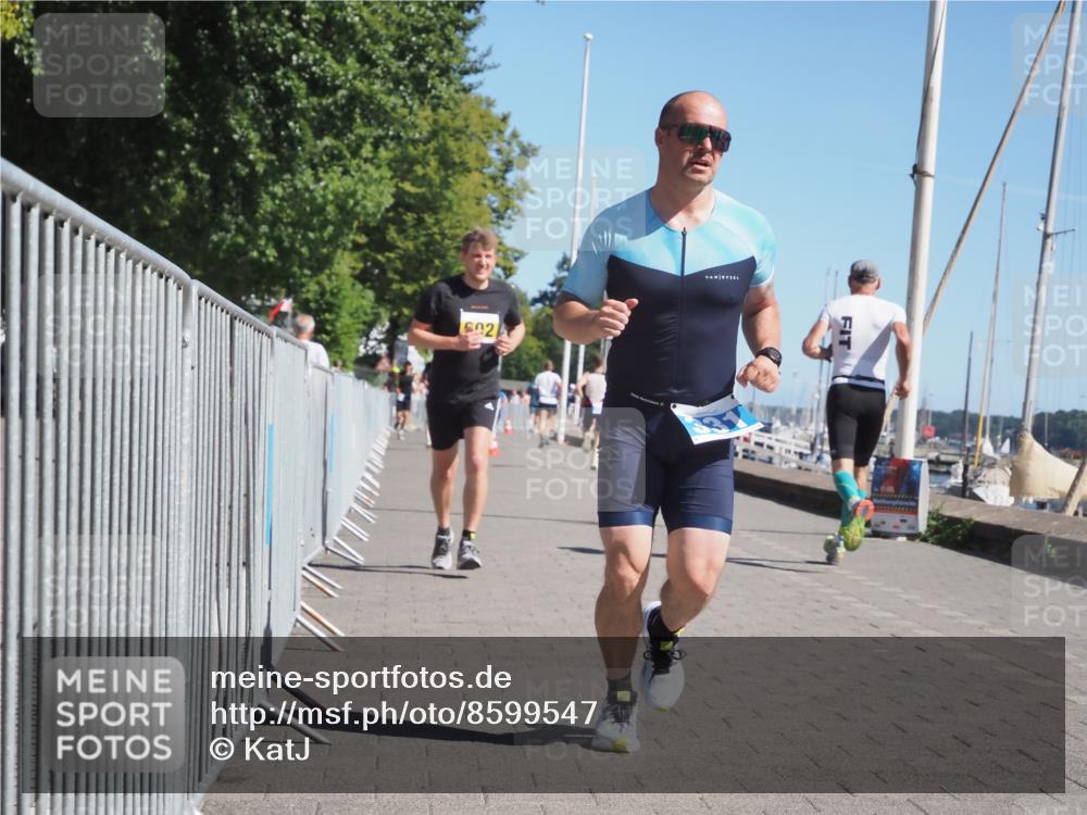 17.08.2025 - KN Förde Triathlon 2025 KatJ http://msf.ph/oto/8599547 17.08.2025 11:51:27 Laufen 331, 602, 643 meine-sportfotos.de