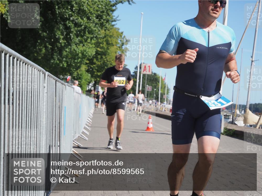 17.08.2025 - KN Förde Triathlon 2025 KatJ http://msf.ph/oto/8599565 17.08.2025 11:51:28 Laufen 331, 602, 643 meine-sportfotos.de