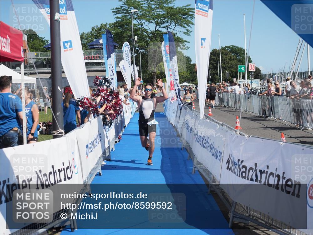 17.08.2025 - KN Förde Triathlon 2025 MichiJ http://msf.ph/oto/8599592 17.08.2025 12:15:03 Laufen 343 meine-sportfotos.de