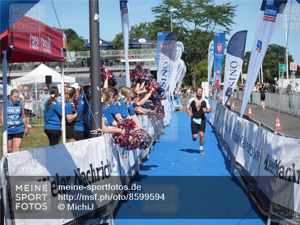 17.08.2025 - KN Förde Triathlon 2025 MichiJ http://msf.ph/oto/8599594 17.08.2025 14:04:11 Laufen 357 meine-sportfotos.de