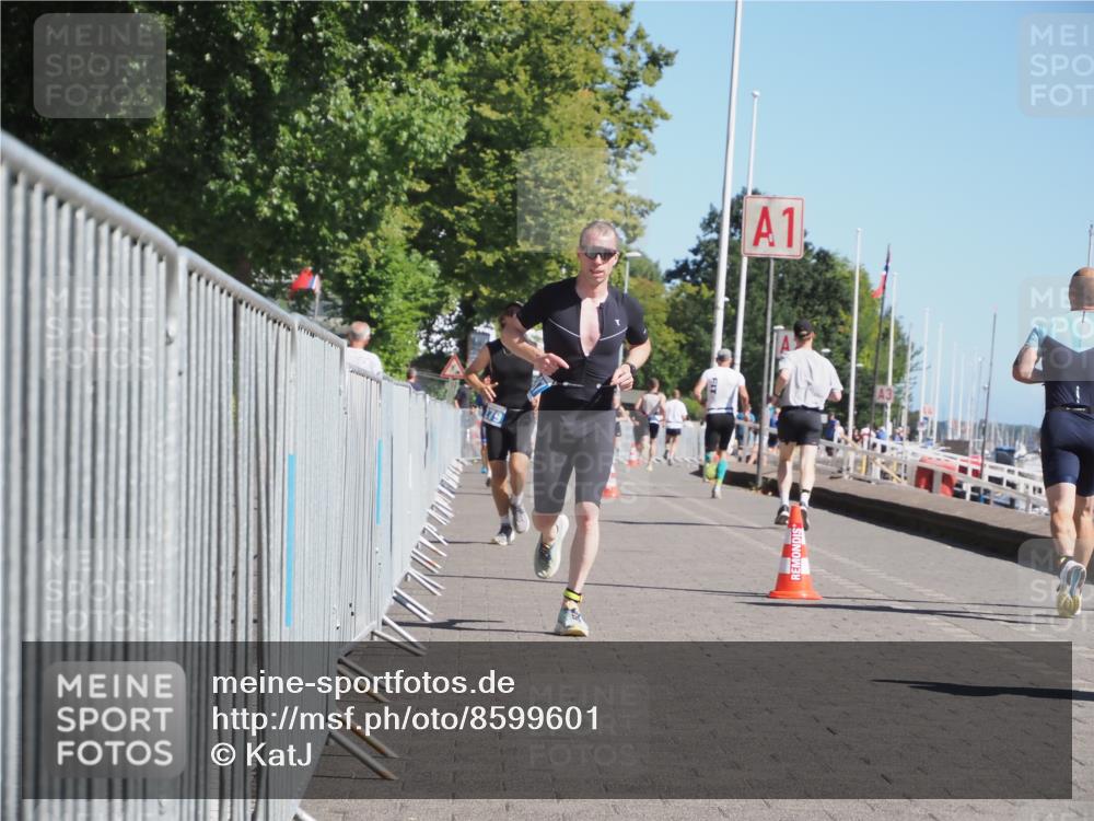 17.08.2025 - KN Förde Triathlon 2025 KatJ http://msf.ph/oto/8599601 17.08.2025 11:51:36 Laufen 279, 387, 616 meine-sportfotos.de