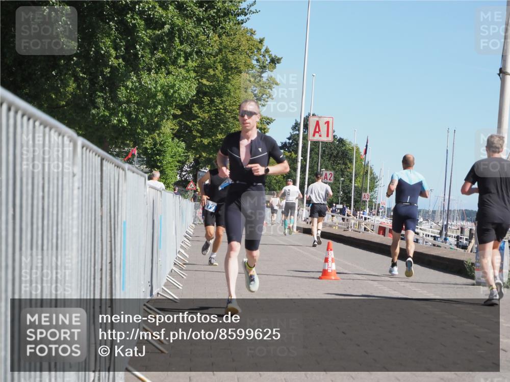 17.08.2025 - KN Förde Triathlon 2025 KatJ http://msf.ph/oto/8599625 17.08.2025 11:51:37 Laufen 279, 387, 616 meine-sportfotos.de