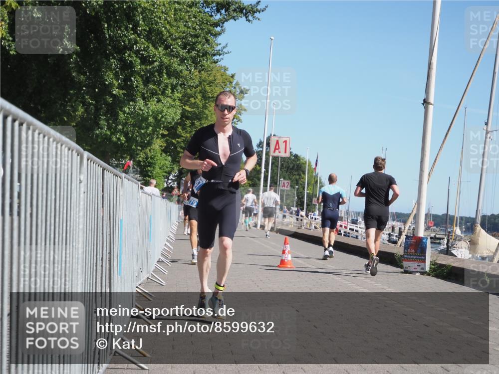 17.08.2025 - KN Förde Triathlon 2025 KatJ http://msf.ph/oto/8599632 17.08.2025 11:51:38 Laufen 279, 387, 616 meine-sportfotos.de