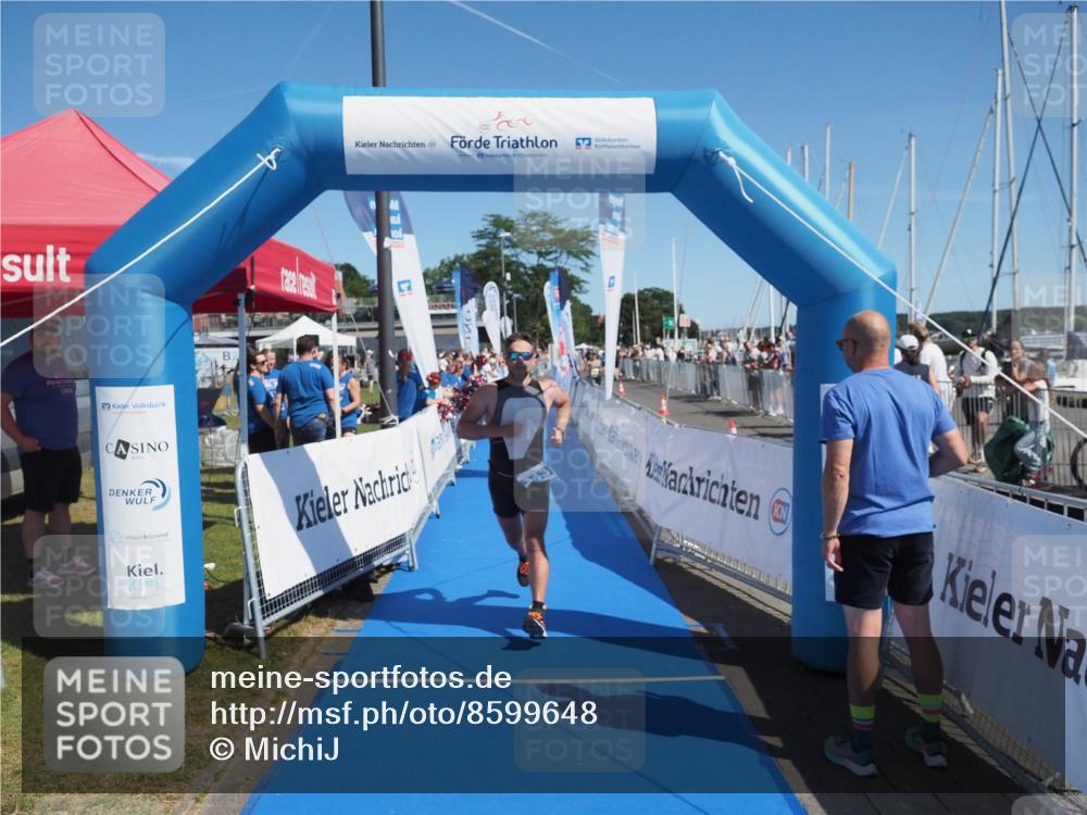17.08.2025 - KN Förde Triathlon 2025 MichiJ http://msf.ph/oto/8599648 17.08.2025 12:15:05 Laufen 343 meine-sportfotos.de