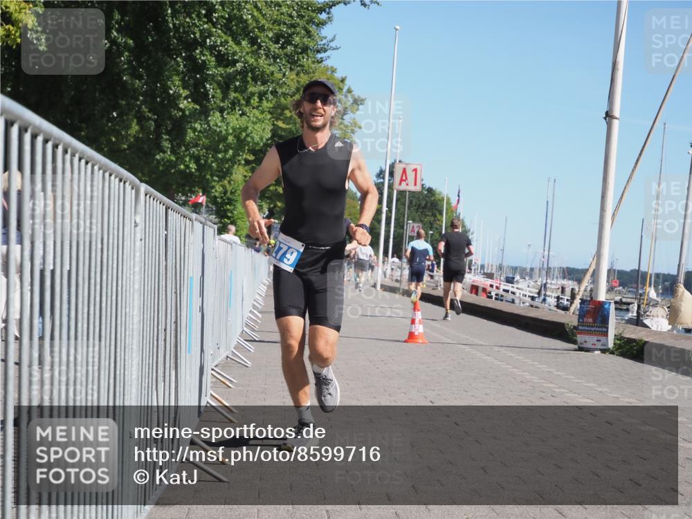 17.08.2025 - KN Förde Triathlon 2025 KatJ http://msf.ph/oto/8599716 17.08.2025 11:51:42 Laufen 273, 279, 387, 616 meine-sportfotos.de