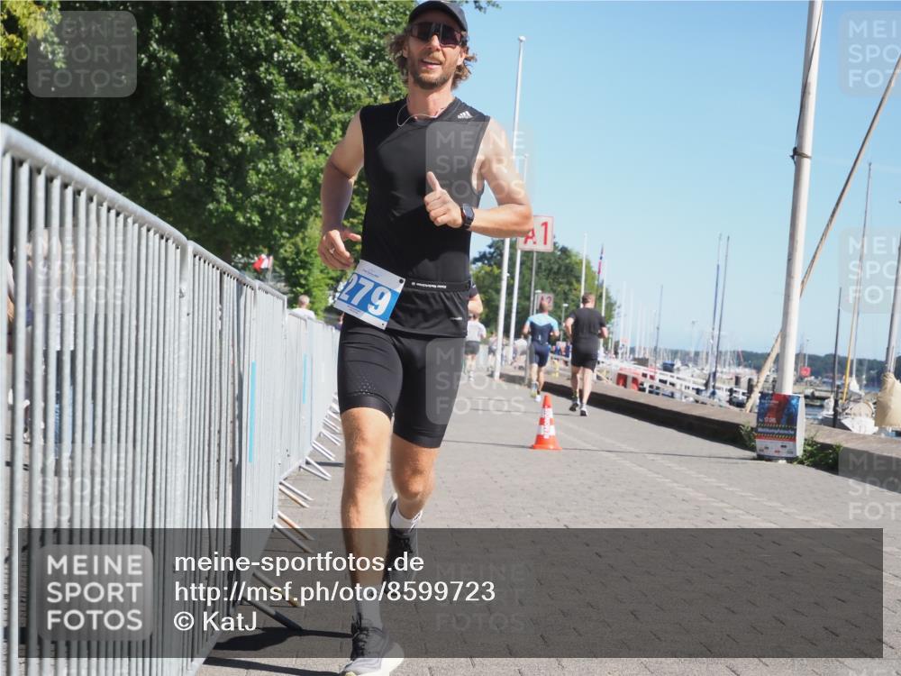 17.08.2025 - KN Förde Triathlon 2025 KatJ http://msf.ph/oto/8599723 17.08.2025 11:51:42 Laufen 273, 279, 387, 616 meine-sportfotos.de