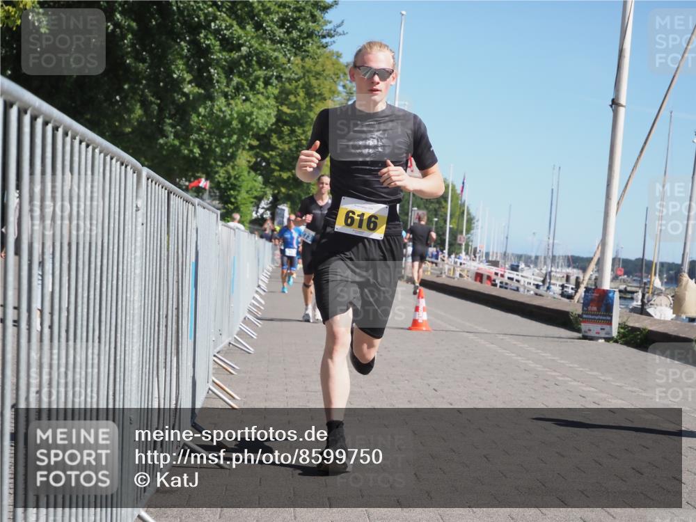 17.08.2025 - KN Förde Triathlon 2025 KatJ http://msf.ph/oto/8599750 17.08.2025 11:51:44 Laufen 273, 279, 316, 616 meine-sportfotos.de