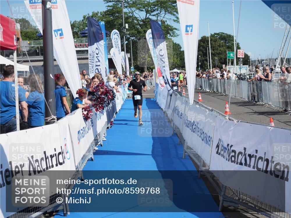17.08.2025 - KN Förde Triathlon 2025 MichiJ http://msf.ph/oto/8599768 17.08.2025 12:15:26 Laufen 390 meine-sportfotos.de
