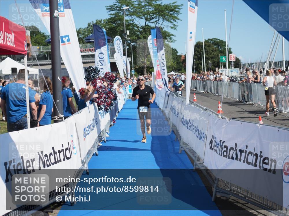 17.08.2025 - KN Förde Triathlon 2025 MichiJ http://msf.ph/oto/8599814 17.08.2025 12:15:28 Laufen 390 meine-sportfotos.de