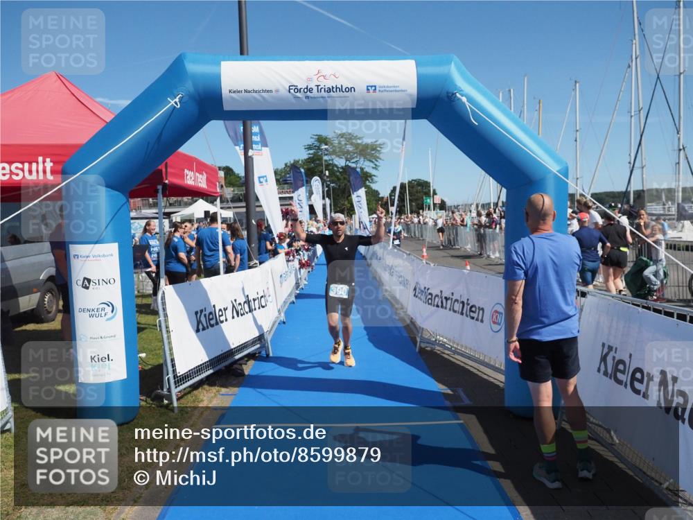 17.08.2025 - KN Förde Triathlon 2025 MichiJ http://msf.ph/oto/8599879 17.08.2025 12:15:30 Laufen 390 meine-sportfotos.de