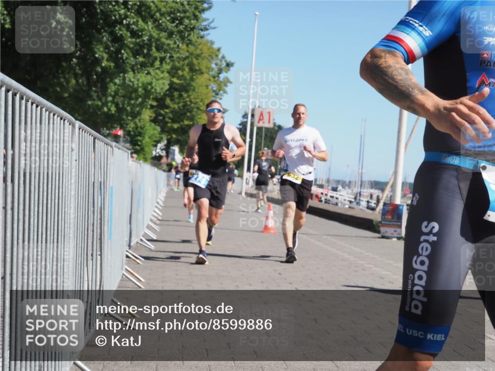 17.08.2025 - KN Förde Triathlon 2025 KatJ http://msf.ph/oto/8599886 17.08.2025 11:51:54 Laufen 271, 281, 307, 316, 632, 642 meine-sportfotos.de