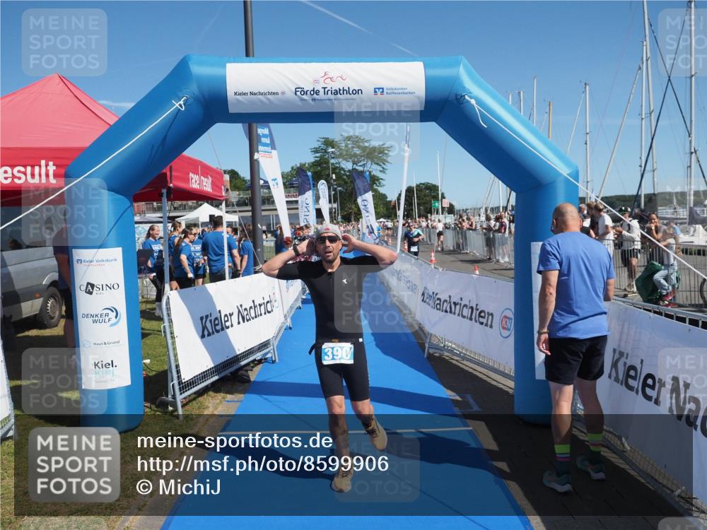 17.08.2025 - KN Förde Triathlon 2025 MichiJ http://msf.ph/oto/8599906 17.08.2025 12:15:31 Laufen 390 meine-sportfotos.de