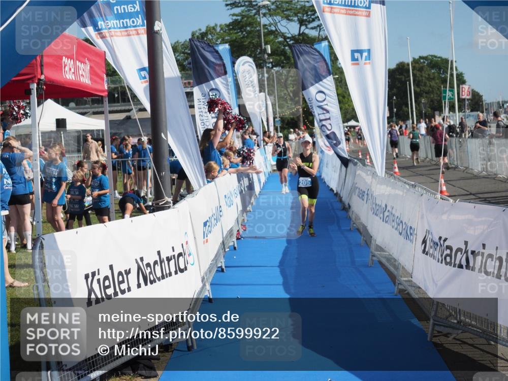 17.08.2025 - KN Förde Triathlon 2025 MichiJ http://msf.ph/oto/8599922 17.08.2025 10:46:42 Laufen 186, 205 meine-sportfotos.de