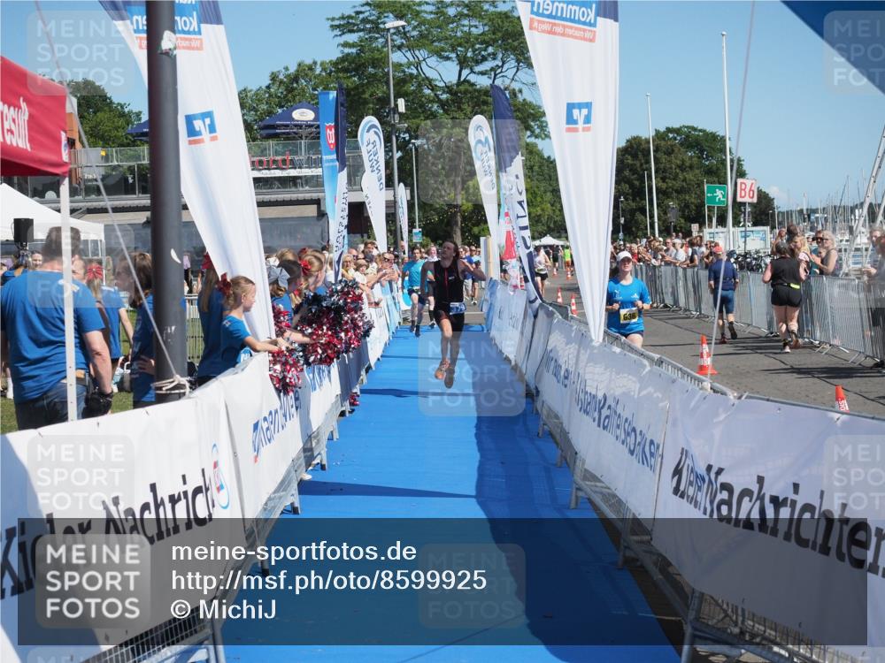 17.08.2025 - KN Förde Triathlon 2025 MichiJ http://msf.ph/oto/8599925 17.08.2025 12:15:38 Laufen 379 meine-sportfotos.de